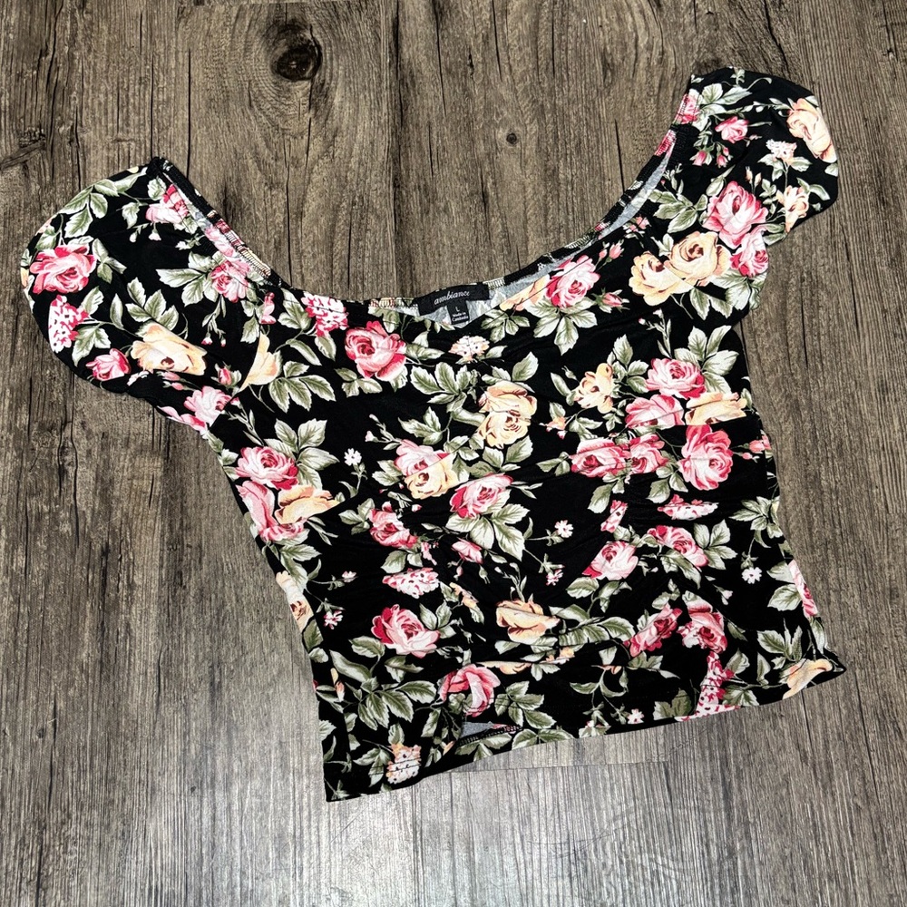 Black Floral Puff-Sleeve Crop Top with Pink Roses, Off The Shoulder Size Large